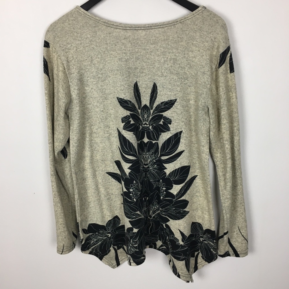 LS t shirt rhinestone trim